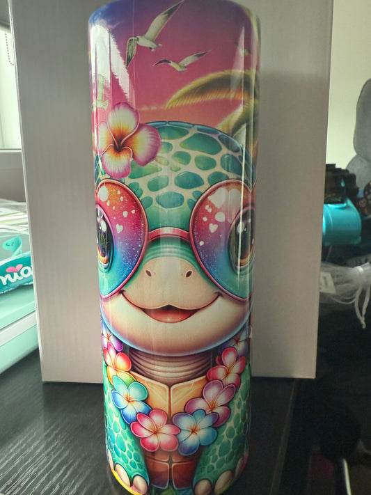 Turtle 20oz stainless steel tumbler with both coffee lid and drink bottle